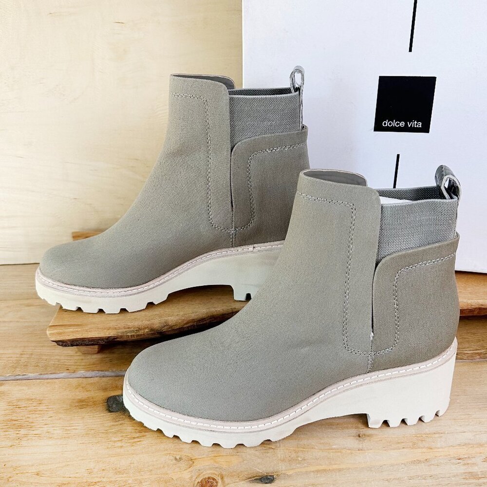 NIB Dolce Vita Sage Canvas Huey Boots Chelsea 10 Green Ankle